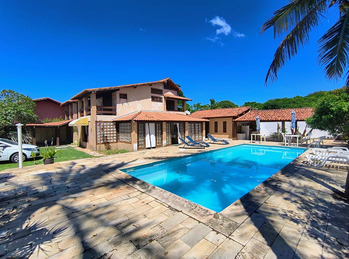 Casa, 5 quartos, 1046 m² - Foto 1